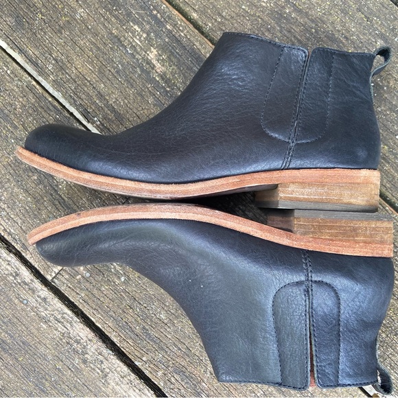 Kork Ease Velma Black Leather Chelsea Boots - Sz 8 - Picture 10 of 10